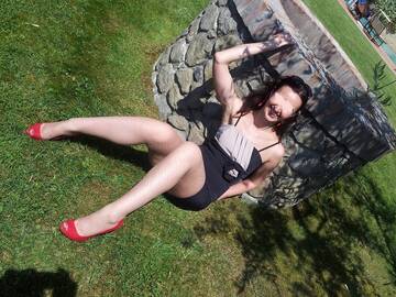 cosa ti farei se fossi in piedi qua davanti a me