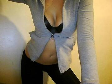 Public Photo of evasex_